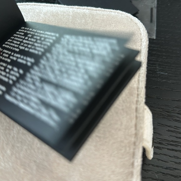 Authentic Saint Laurent YSL envelopes with tags for SAC MNG LOUIS w Tassels - Picture 6 of 7